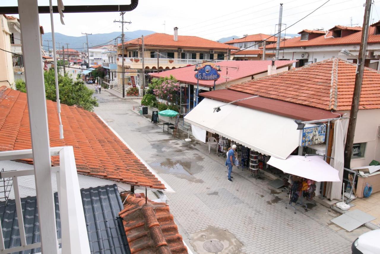Sarti Center Studios Luaran gambar